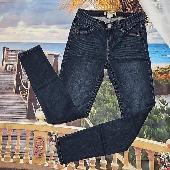 Democracy Ab Technology Jeans Size 2 - Picture 2 of 5